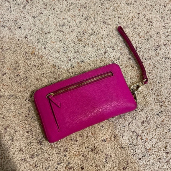 Fossil Issue No. 1954 Clutch Pink Wallet - Picture 2 of 2